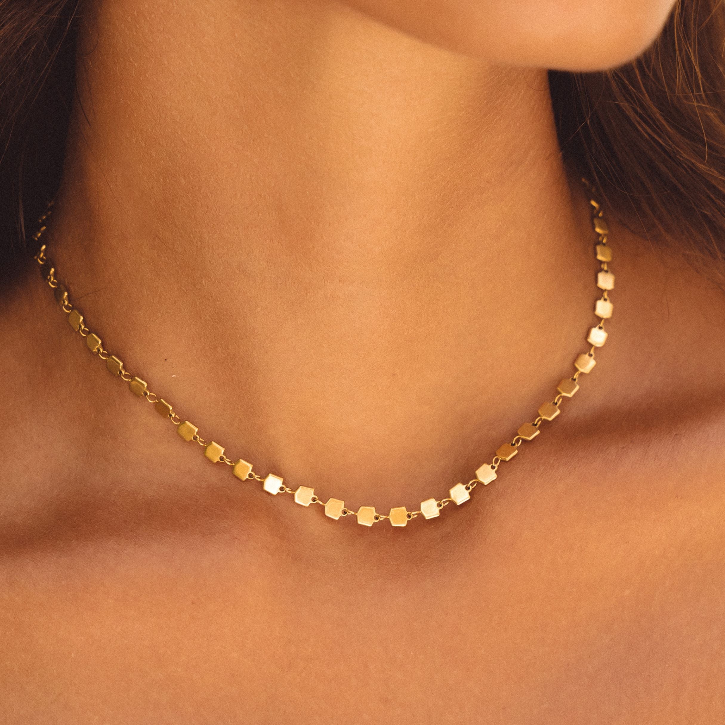 Gold waterproof choker