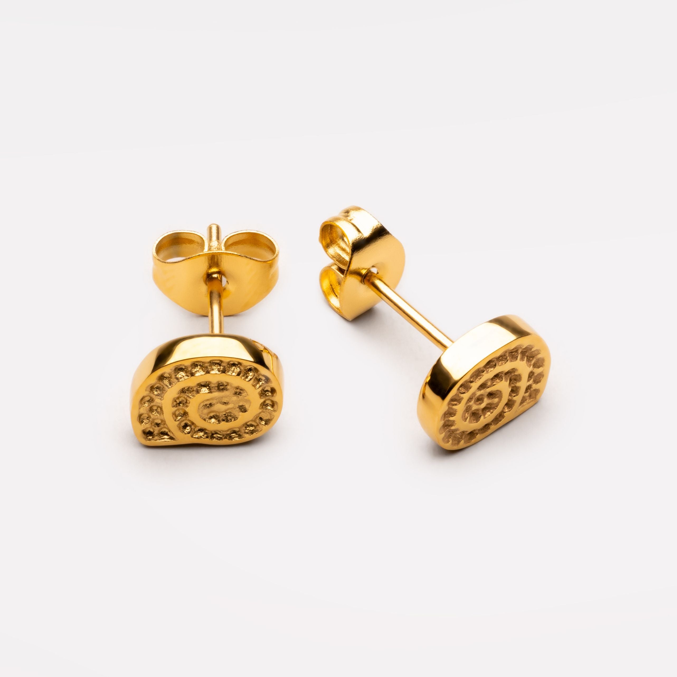 Nautilus Studs