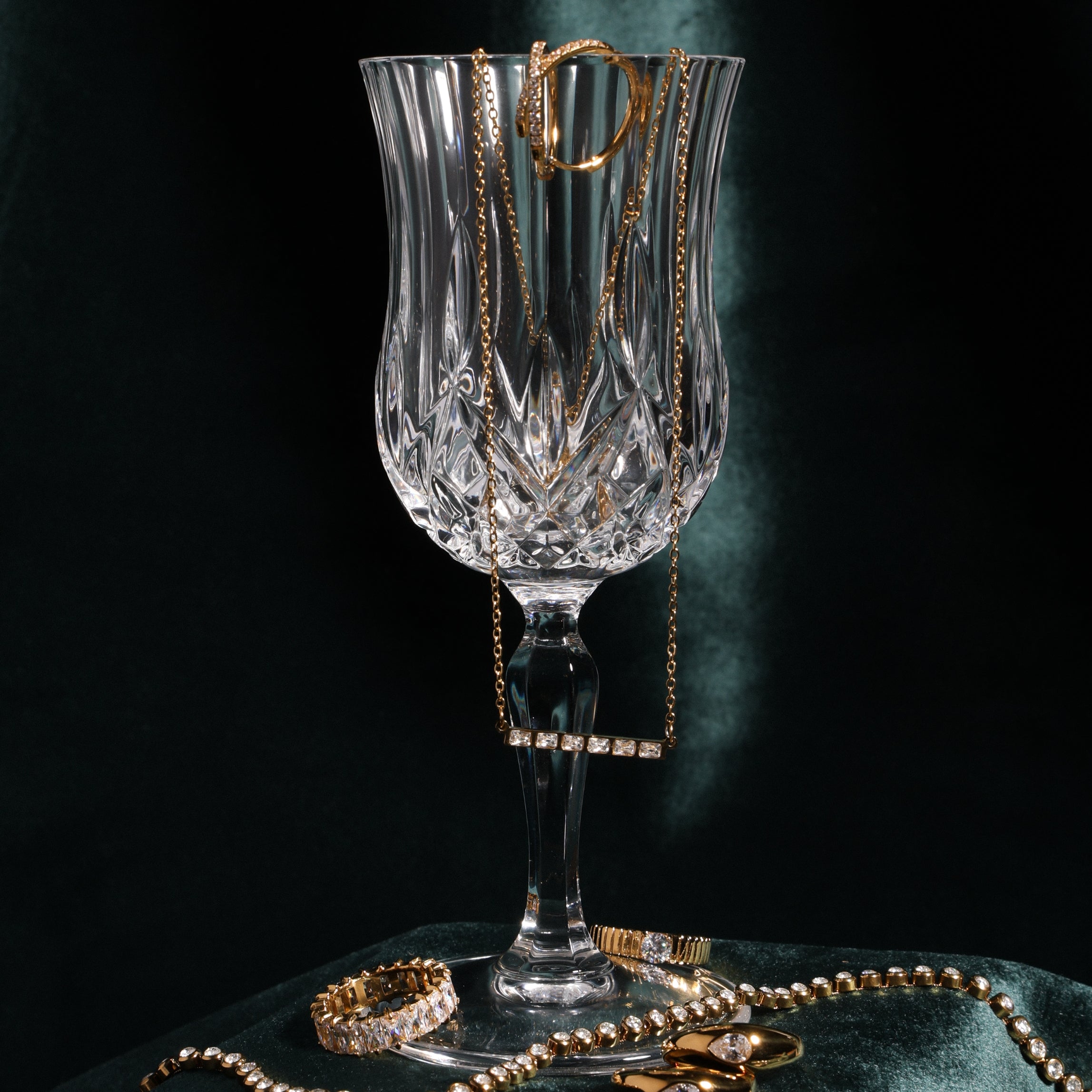 Baguette Line Necklace Styling With Glass Reflection