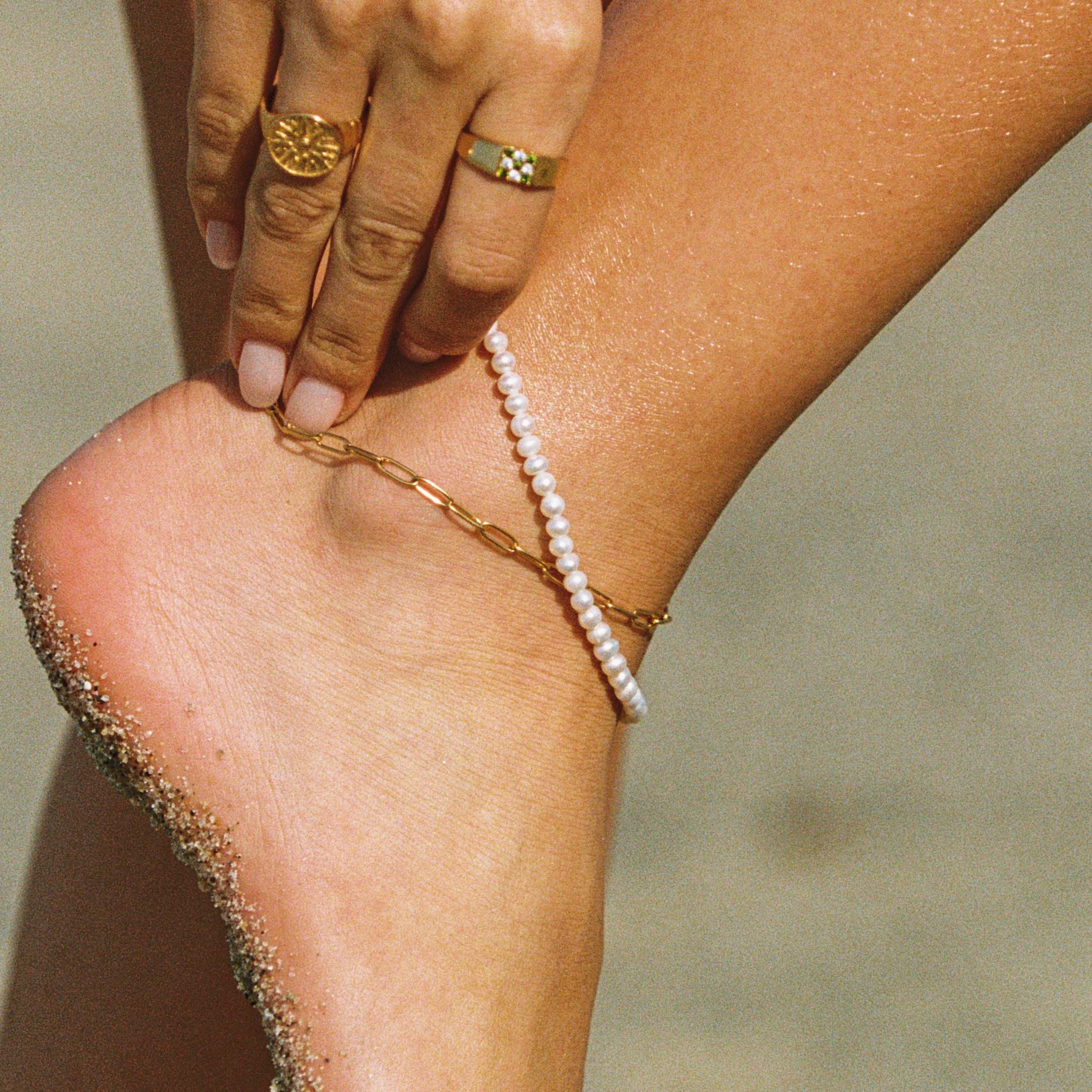 Double Anklet