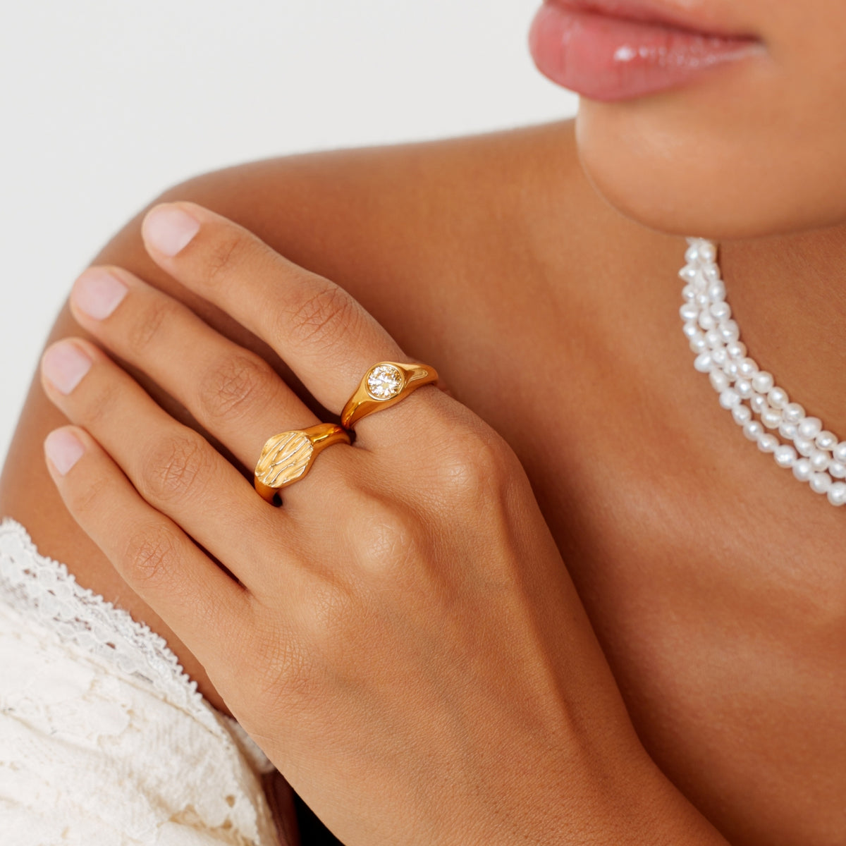Elegant Gold Ring