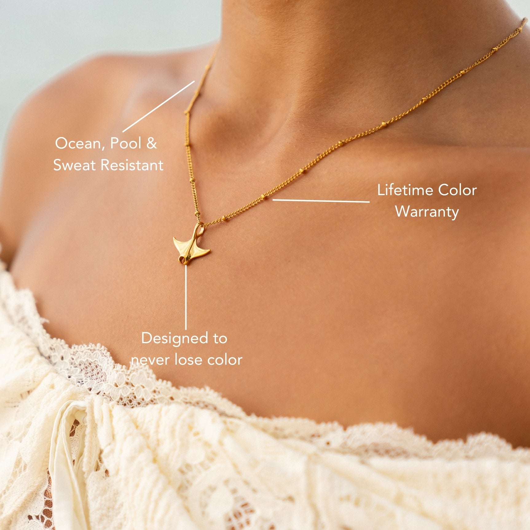 Manta Gold Charm Necklace
