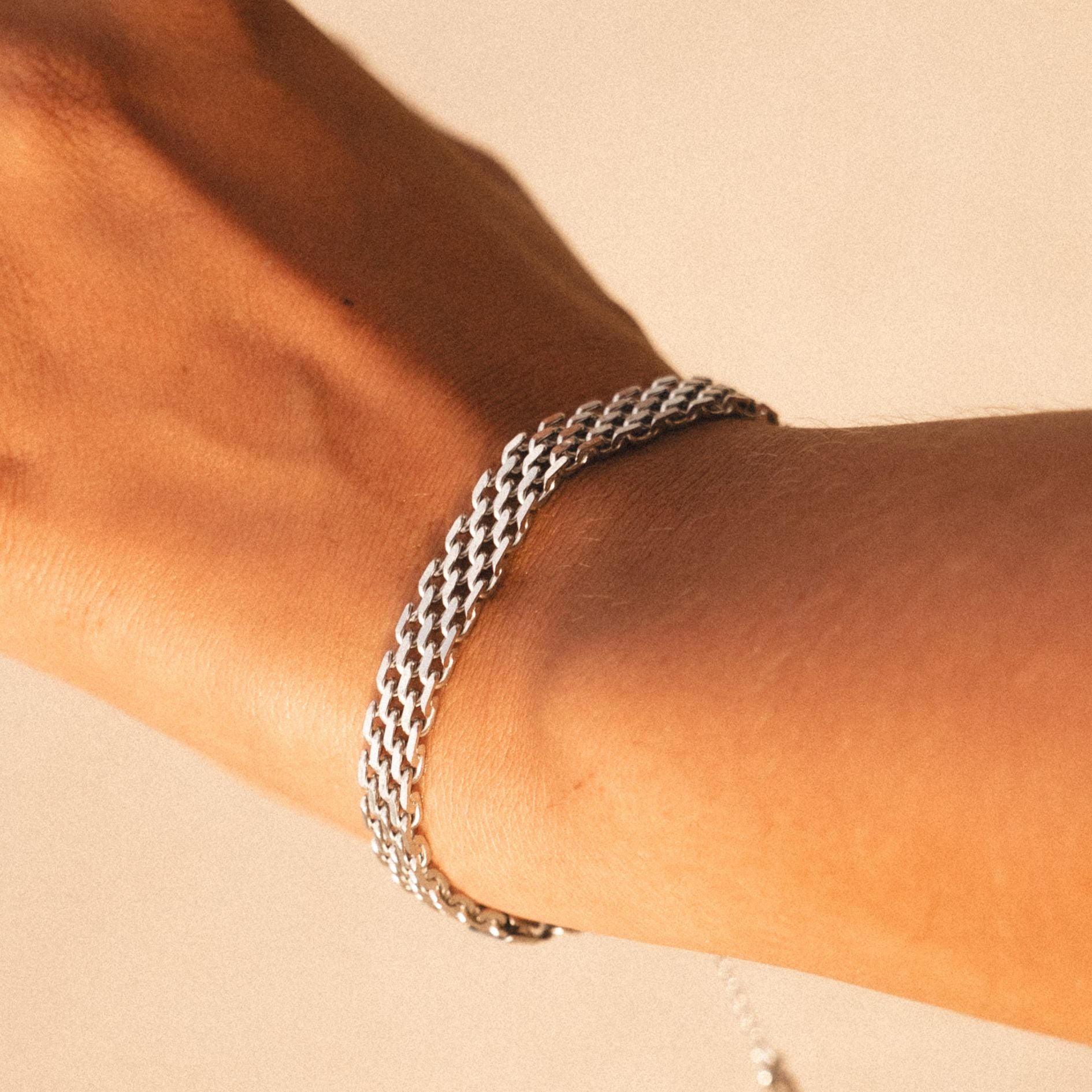 Silver bold bracelet